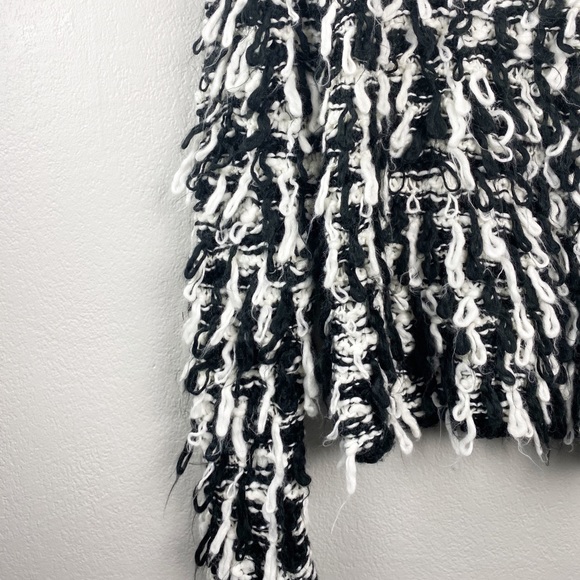 J.O.A. Fringe Pullover Sweater- Black and White - Picture 4 of 6